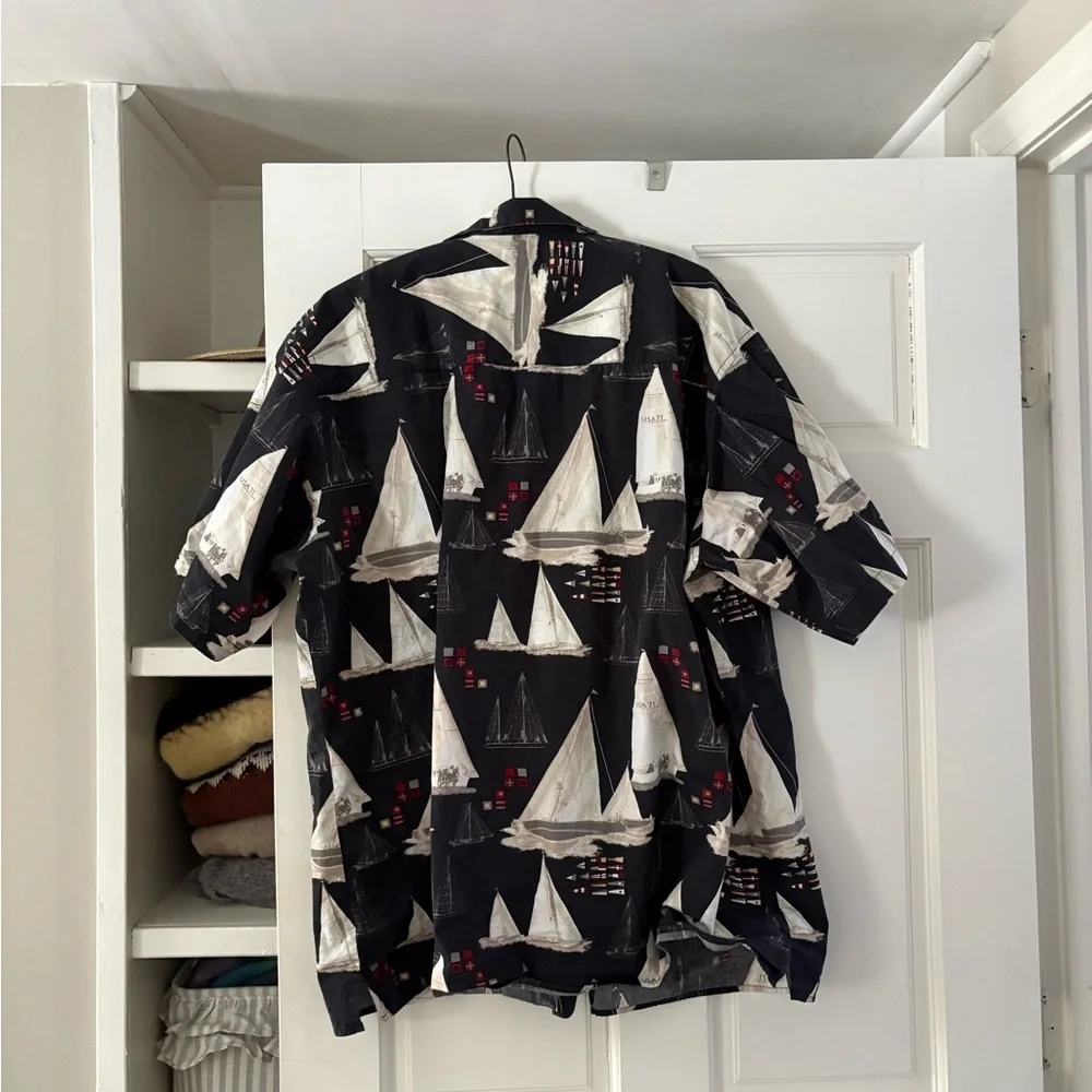 Sailboat Print Men's Jacket - Black & White